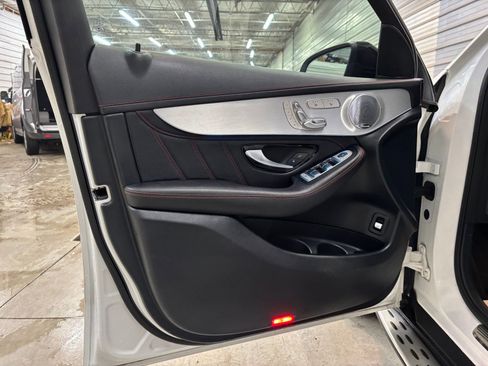 Used 2018 Mercedes-Benz GLC 43 AMG GLC 43 AMG image 8