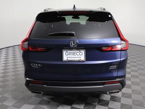Used 2024 Honda CR-V Sport Touring image 7