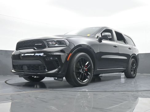 Used 2022 Dodge Durango GT image 57