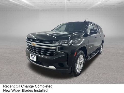 Used 2021 Chevrolet Suburban LT AWD/4WD image 6