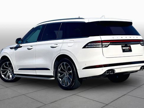 Used 2023 Lincoln Aviator Grand Touring w/ Equipment Group 301A AWD/4WD image 11