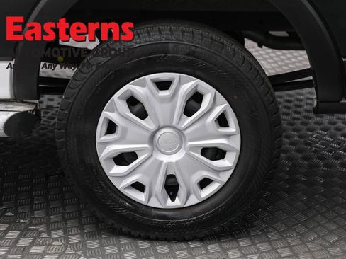 Used 2024 Ford Transit 250 Low Roof w/ Exterior Upgrade Package RWD image 8