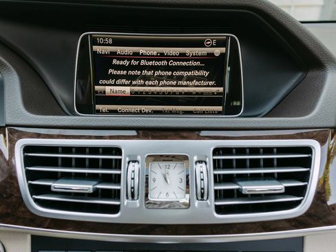 Used 2015 Mercedes-Benz E 350 4MATIC Sedan w/ Premium 1 Package image 24