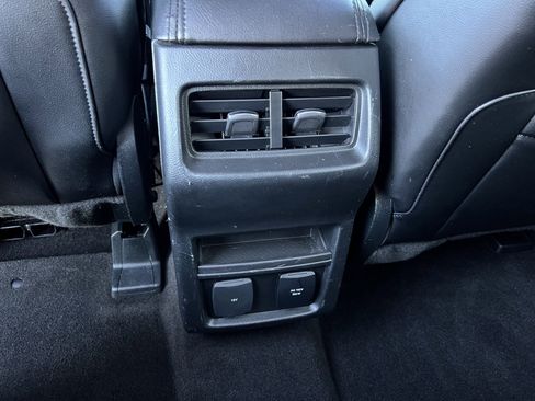 Used 2019 Ford Edge SEL w/ Equipment Group 201A image 31