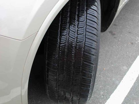 Used 2015 Buick Enclave Leather image 35