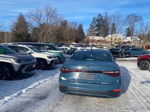 New 2025 Volkswagen Jetta Sport image 5