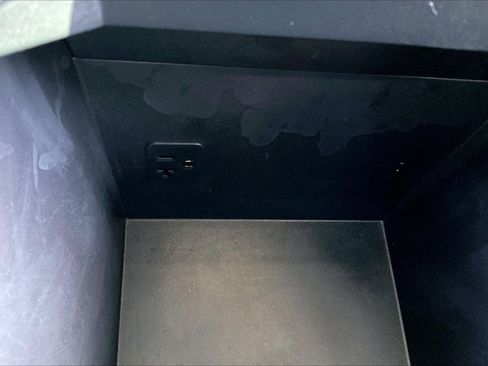 Used 2024 Tesla Cybertruck Cyberbeast image 29