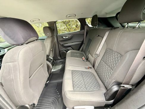 Used 2019 Chevrolet Blazer LT FWD image 36