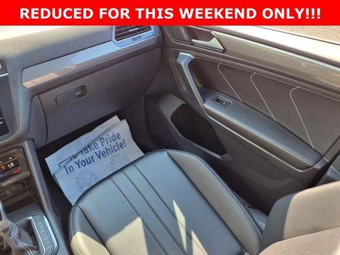 Used 2024 Volkswagen Tiguan SE R-Line image 12