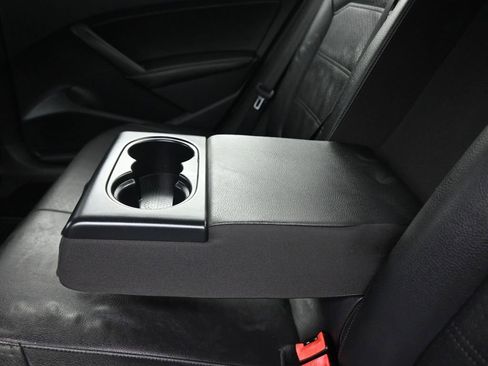 Used 2014 Volkswagen Passat 1.8T Wolfsburg Edition image 29