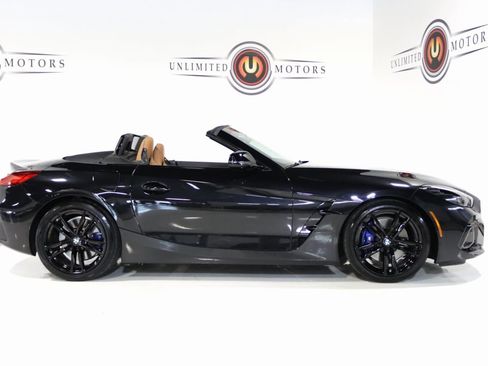Used 2024 BMW Z4 M40i w/ Premium Package image 72