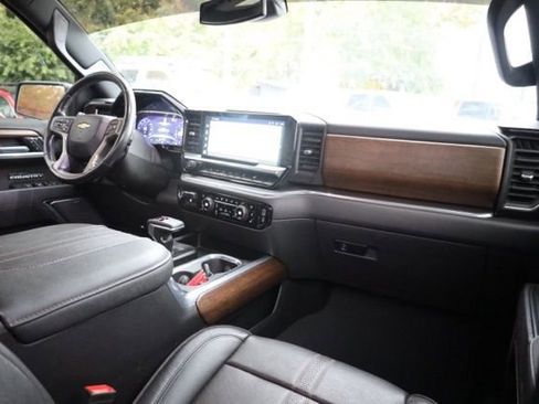 Used 2023 Chevrolet Silverado 1500 High Country w/ Max Trailering Package image 39