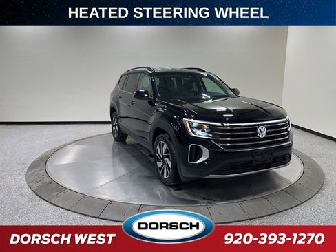 Used 2025 Volkswagen Atlas SE AWD/4WD image 3