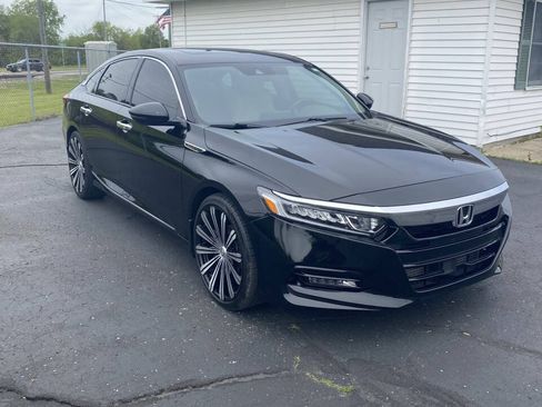 Used 2018 Honda Accord EX-L image 3