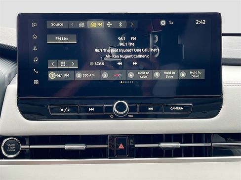 New 2025 Mitsubishi Outlander SE image 15