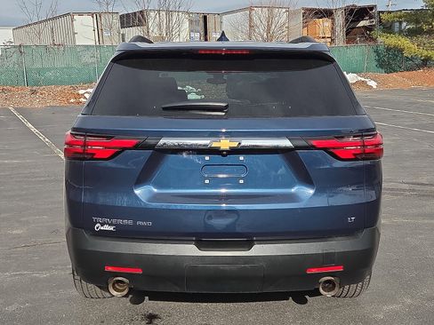 Certified 2023 Chevrolet Traverse LT image 4