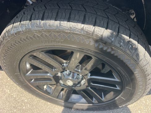 Used 2019 Toyota 4Runner Limited AWD/4WD image 14