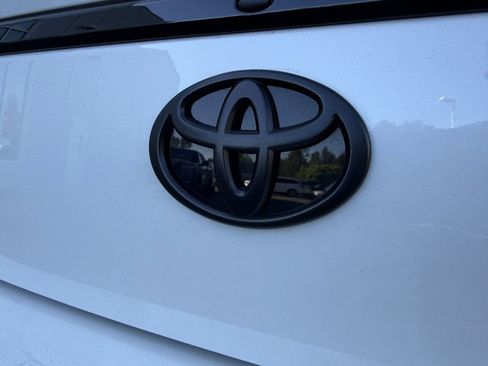 Used 2022 Toyota GR86 w/ ALL Weather Mat Package (TMS) RWD image 10