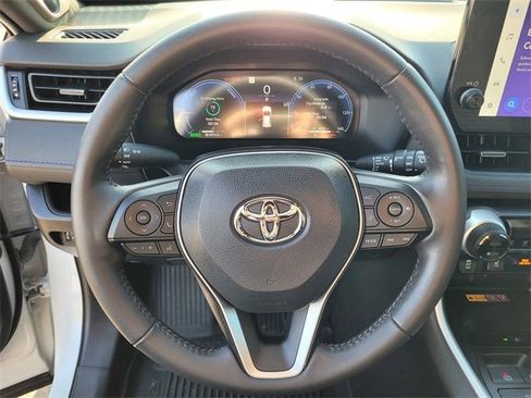 Used 2023 Toyota RAV4 XSE image 19