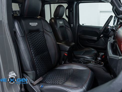 Used 2021 Jeep Gladiator Rubicon image 42