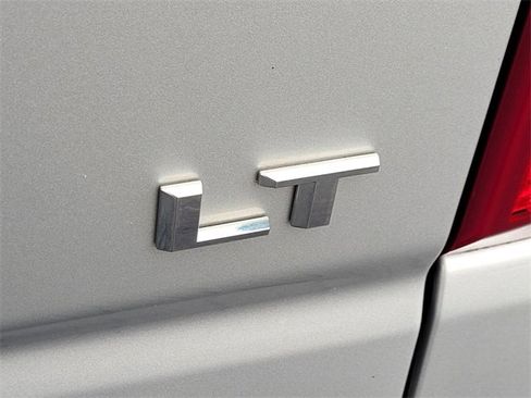 Used 2022 Chevrolet Silverado 1500 LT image 10