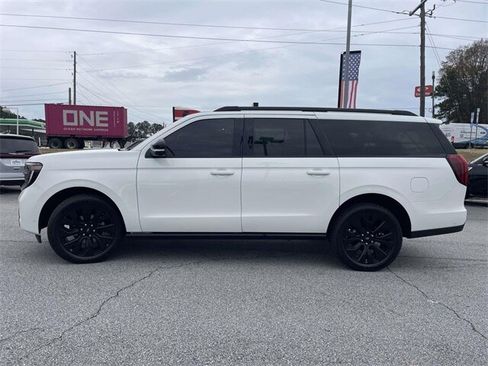 Certified 2025 Ford Expedition Max Platinum w/ Stealth Appearance Package image 28