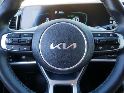 Certified 2023 Kia Sportage EX w/ EX Premium Package AWD/4WD image 25