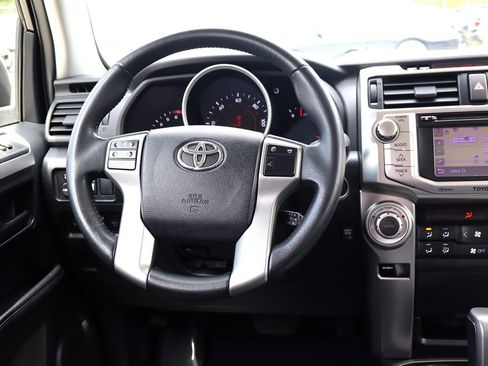 Used 2013 Toyota 4Runner Limited AWD/4WD image 20