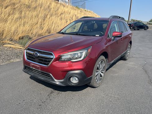 Used 2019 Subaru Outback 2.5i Limited AWD/4WD image 1