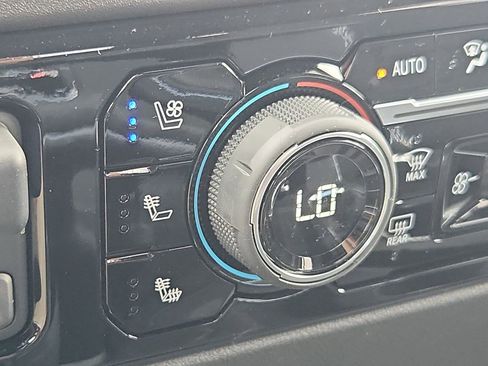 Certified 2025 Chevrolet Silverado 1500 High Country w/ Midnight Edition image 41