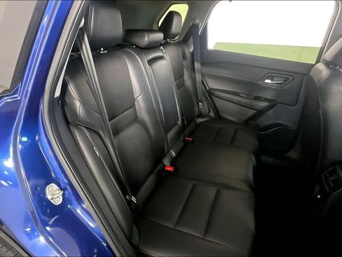Used 2023 Nissan Rogue SL w/ SL Premium Package FWD image 27