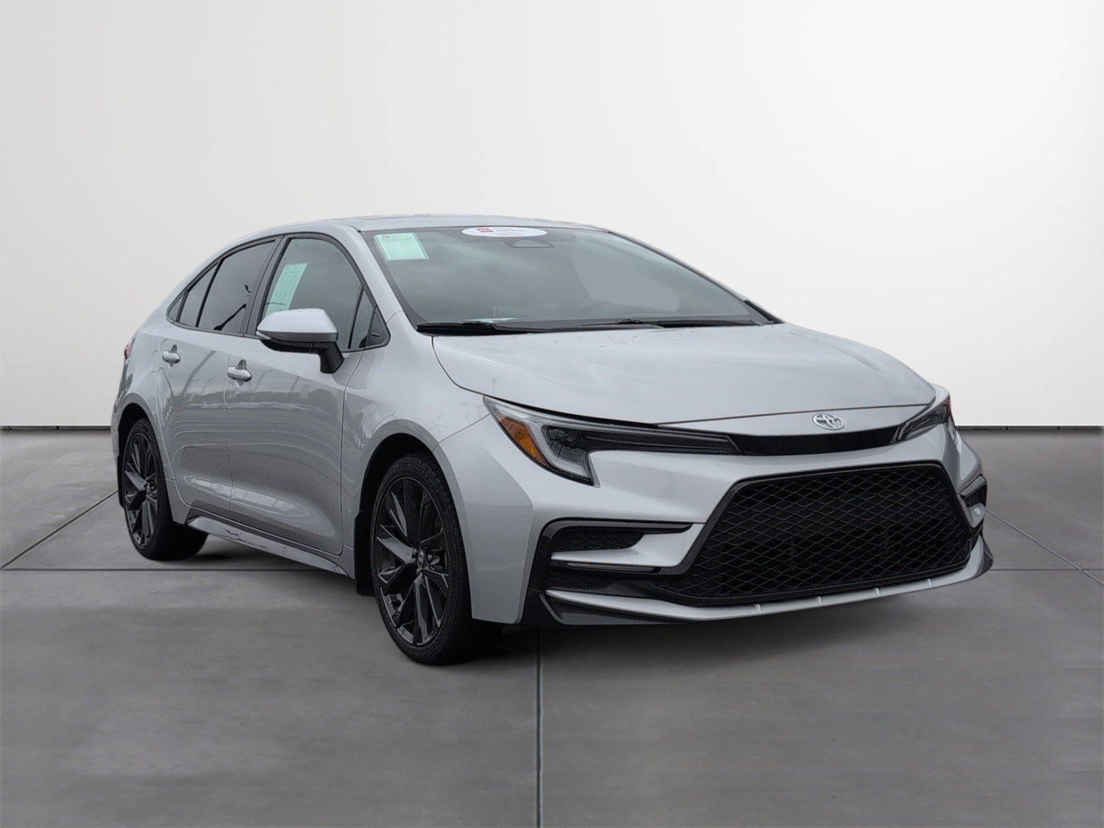 Used 2024 Toyota Corolla XSE FWD image 7