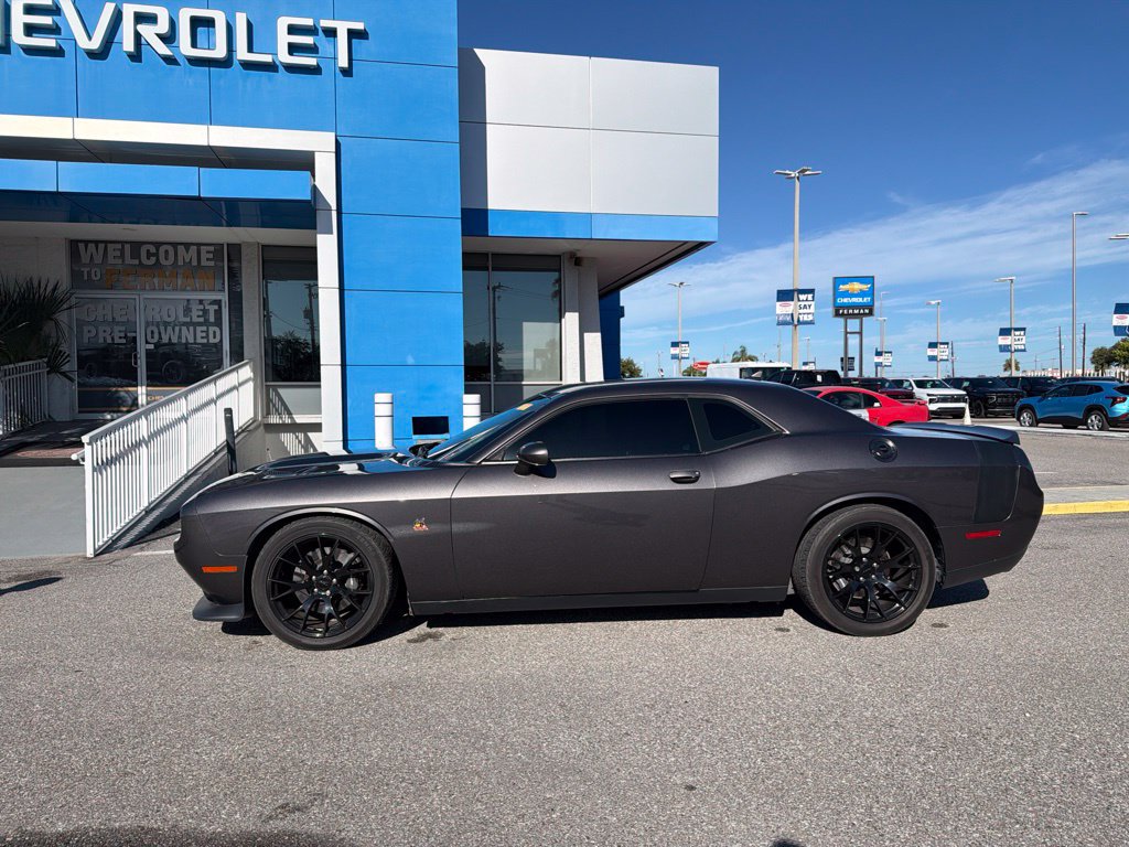 Used 2020 Dodge Challenger R/T Scat Pack RWD image 4