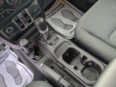 New 2026 Jeep Gladiator Sport AWD/4WD image 40