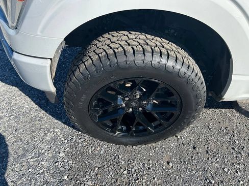 Used 2023 Ford F150 Lariat w/ Equipment Group 502A High AWD/4WD image 3