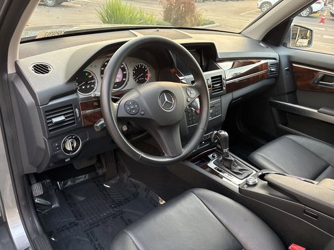 Used 2012 Mercedes-Benz GLK 350 2WD image 6
