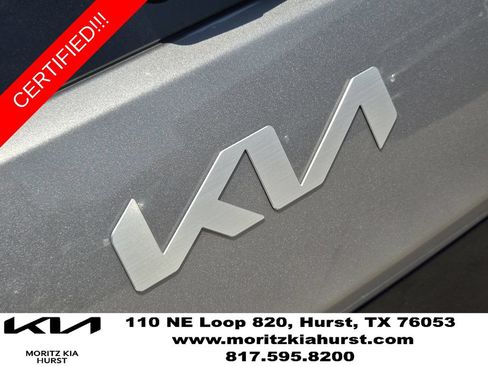 Certified 2025 Kia Soul LX w/ LX Technology Package FWD image 19