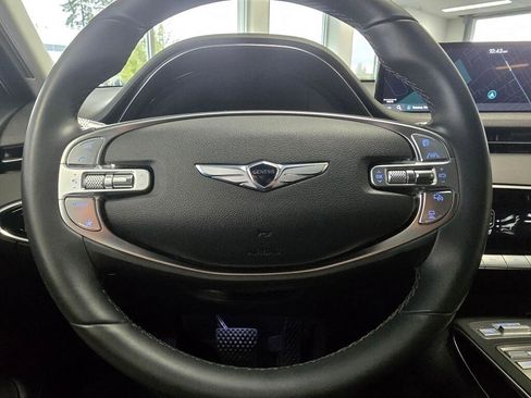 Used 2025 Genesis GV70 2.5T image 23