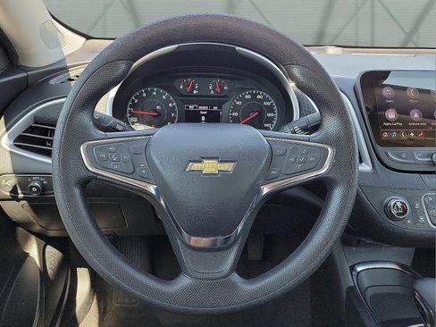 Used 2024 Chevrolet Malibu LT image 19