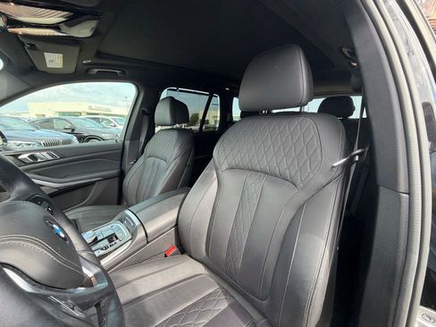 Certified 2023 BMW X5 sDrive40i w/ Luxury Seating Package RWD image 9