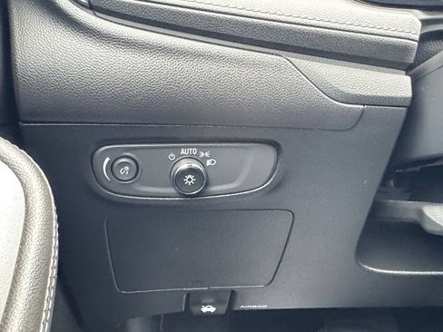 Used 2024 Buick Encore GX Sport Touring AWD/4WD image 15