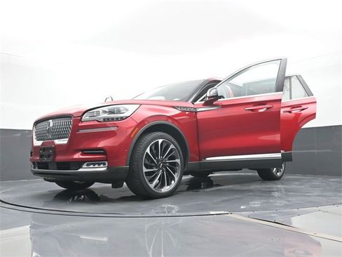 Used 2021 Lincoln Aviator Reserve w/ Equipment Group 202A image 28