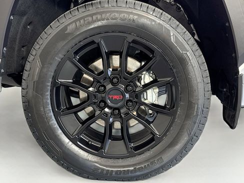 Used 2022 Toyota Tundra Limited w/ TRD Off-Road Package image 30