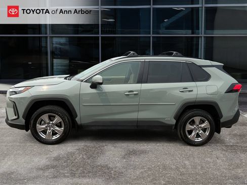 Used 2023 Toyota RAV4 XLE w/ XLE Grade Weather Package AWD/4WD image 9