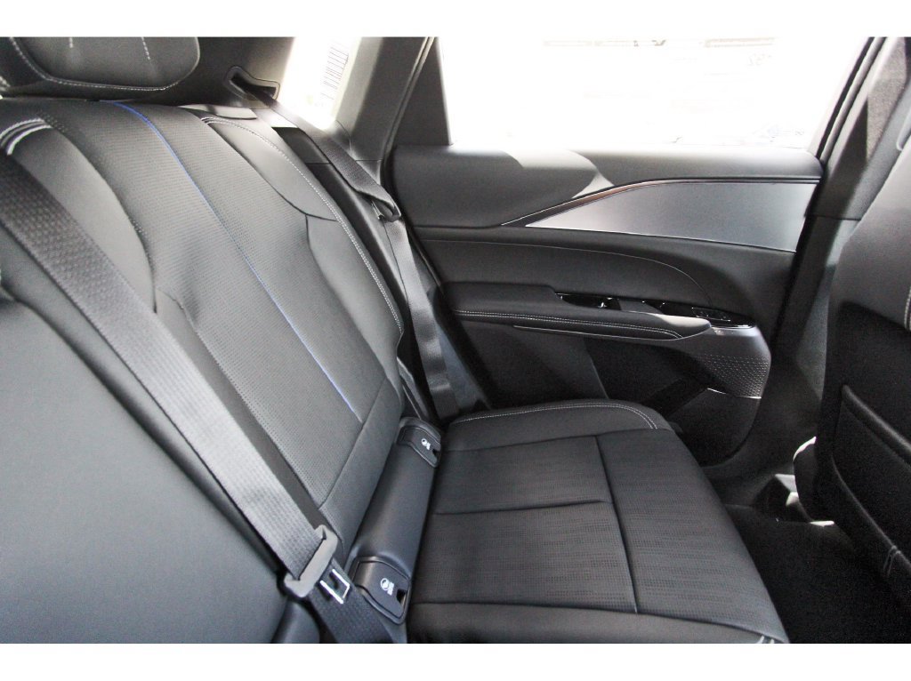 New 2027 Cadillac Lyriq Sport RWD image 11