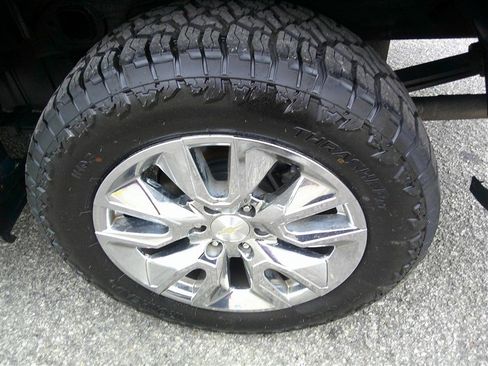 Used 2019 Chevrolet Silverado 1500 LT w/ All-Star Edition AWD/4WD image 25