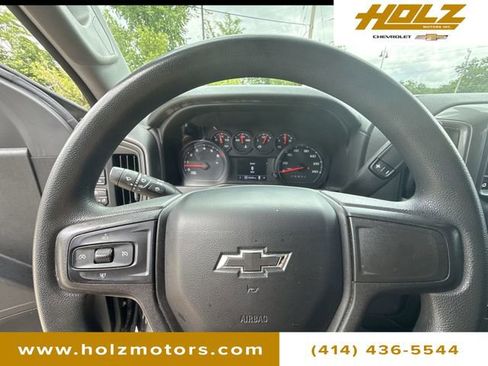 Certified 2019 Chevrolet Silverado 1500 Custom Trail Boss w/ Custom Convenience Package AWD/4WD image 11