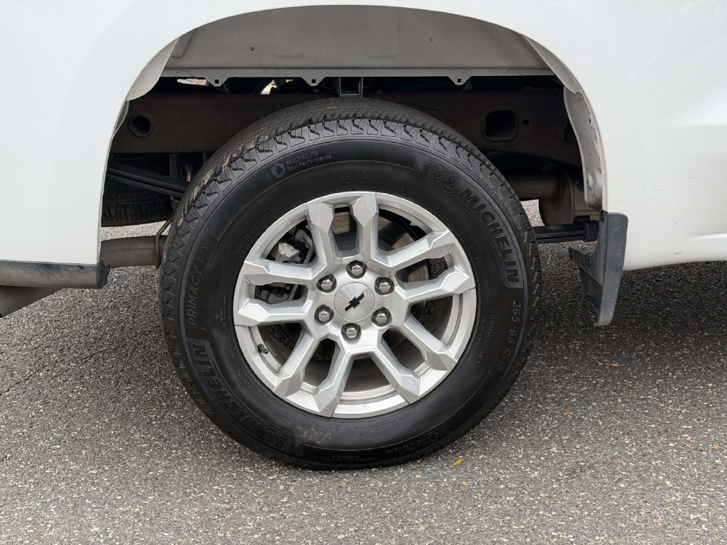 Used 2026 Chevrolet Silverado 1500 RST AWD/4WD image 11