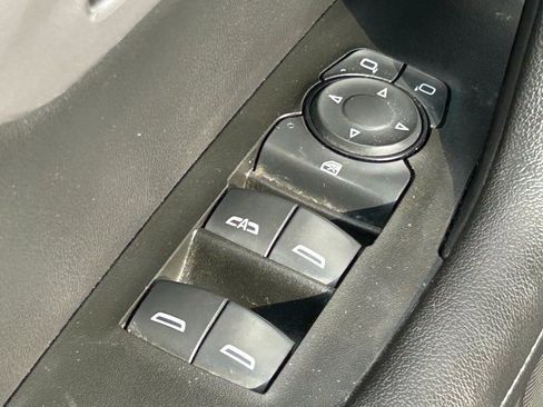 Used 2021 Chevrolet Blazer LT image 25