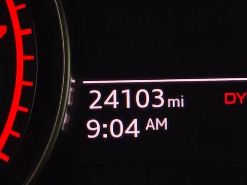 Used 2023 Audi Q5 2.0T Premium w/ Convenience Package image 39